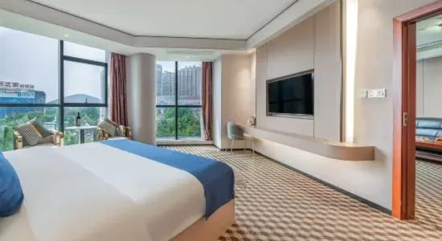 Люкс Business GreenTree Inn Hotel (Yulin Hongjin Market Yide Branch)