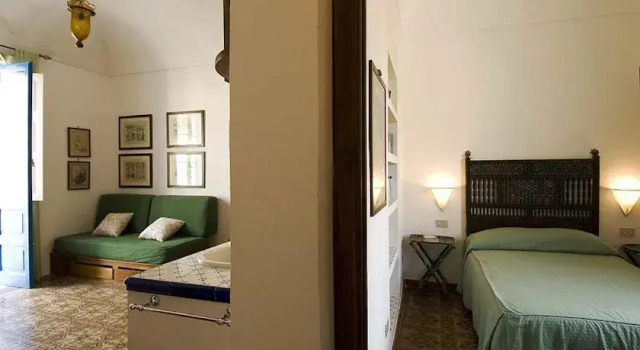 Hiera, Book Apartment Hotels in Sicily with Parking, Parking