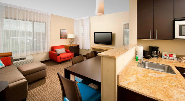 Люкс с 2 комнатами TownePlace Suites by Marriott Lexington Park Patuxent River Naval Air Station