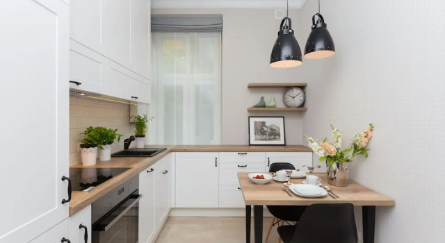 Comfy Studio Chodkiewicza by Renters