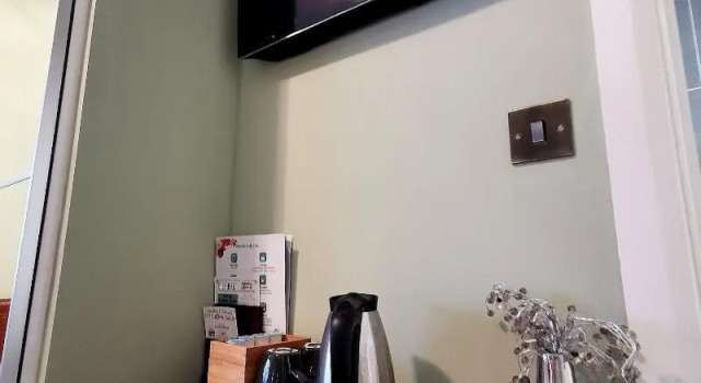 The Griffin Belle Hotel Vauxhall, Забронировать Отель Отели Лондона с завтраком, рядом с Городская ферма в Воксхолле, Завтраки