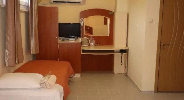 Трёхместный номер Standard Семеен Hotel Palitra