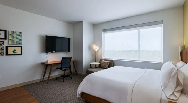 Двухместный номер Standard Element by Marriott Dallas Las Colinas
