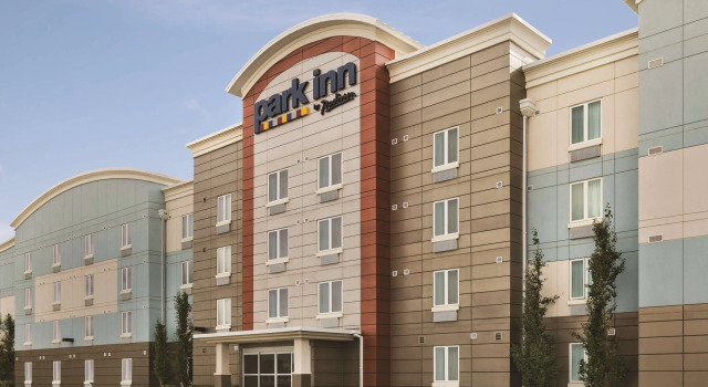 Park Inn by Radisson, Calgary Airport North, AB