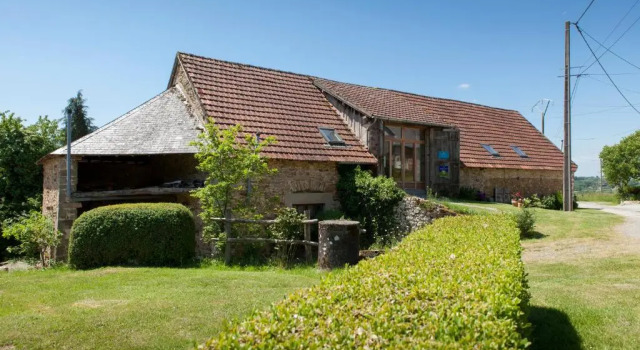 B&B Fleur de Lys Bleue, Prenota Bed & breakfast Hotel a Correze con piscina, Piscina