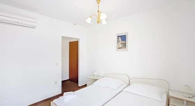 Трёхместный номер Comfort с балконом и с видом на море Villa Supetar