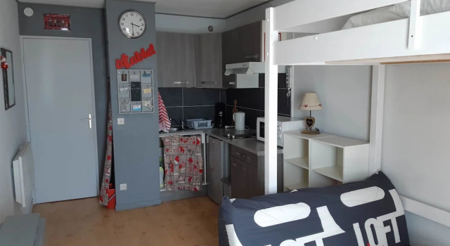 Studio Balcon de la Soulane, Забронировать Отель Pyrénées 2000 Франция