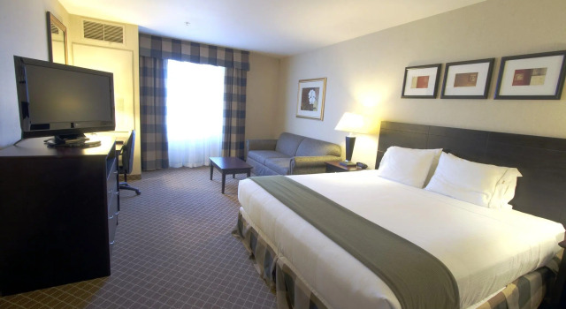 Двухместный номер Standard Holiday Inn Express Hotel & Suites Marysville by IHG