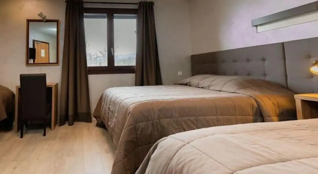 Hotel d'Ornex, Rezervasyon Motel Ornex Pays de Gex