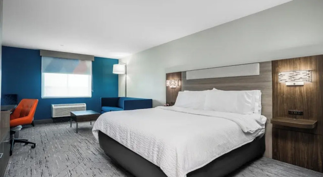 Номер Premium Holiday Inn Express & Suites Cedar Rapids NE – Marion by IHG