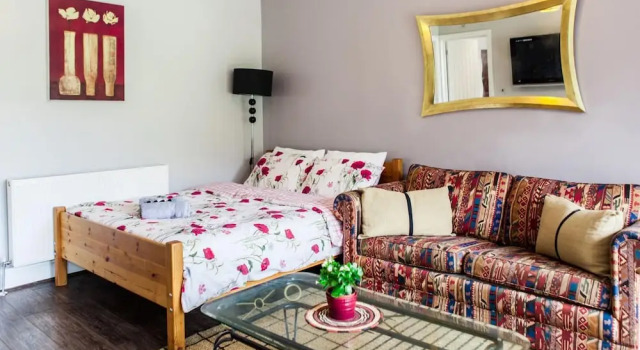 Inviting 1-bed Apartment in Dartford, Varaa Huoneisto Asunnot kohteessa Merseyside, Huoneisto