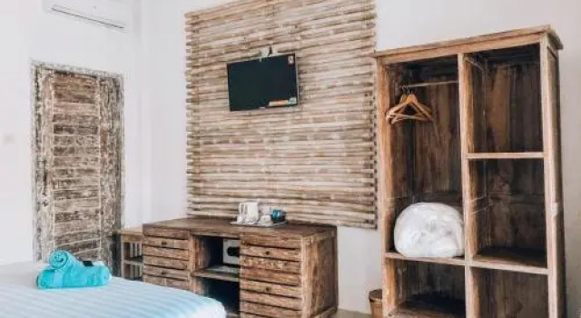 The 5 Brothers Hotel, Забронировать Отель Отели Гилей Траванган с завтраком, рядом с Порт Гили Траванган, Завтраки