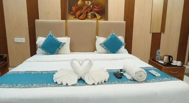 Номер Superior Hotel Ramayana Grand Near Ram Mandir