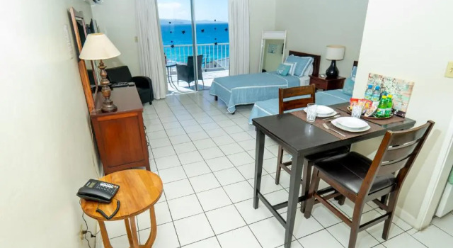 Welcome to stunning Ocean Views at Studio 503