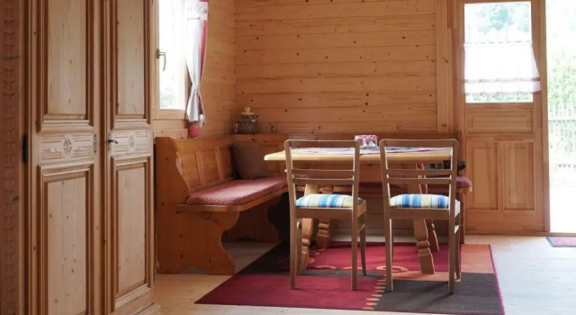 Ferienhaus Holzhaisl, Забронировать Отель Кельхайм Альтмюльталь, рядом с Evang.-Luth. St. Markus-Kirche