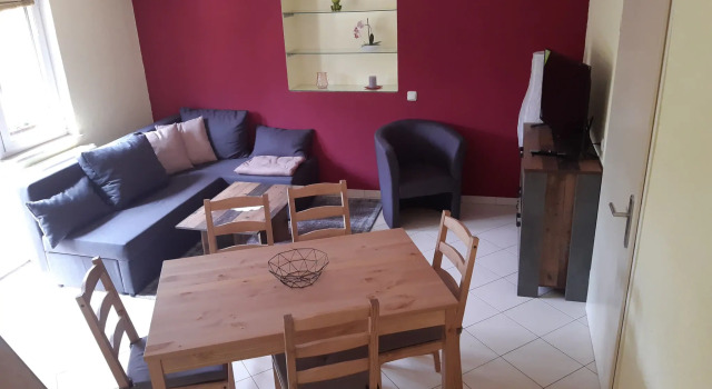 Great Holiday Home With Terrace Near Saxon