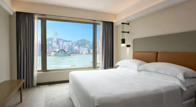 Люкс клубный c 1 комнатой Sheraton Hong Kong Hotel & Towers