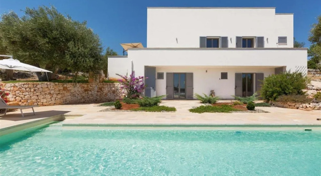 Вилла 661 Villa con Piscina e Vista Panoramica a Ostuni