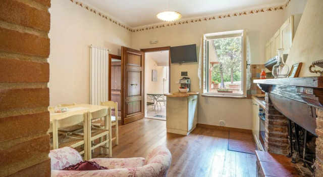 Flora House 1, Varaa Hotelli Acquasparta Umbria