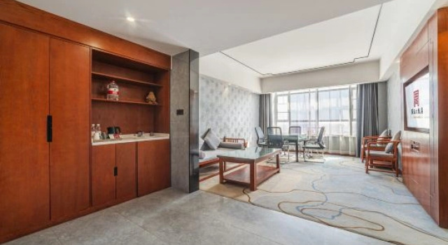 Люкс Luxury с видом на реку Guoyu Grand Hotel (Hetian Yulong Kashi River Yudu City Branch)