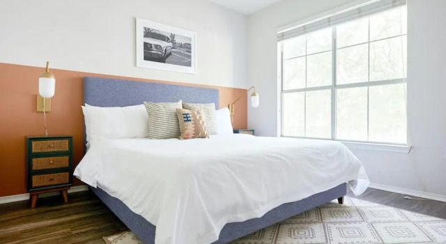 Artsy South Congress Suites by Sonder