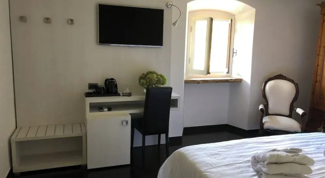 Azienda Agricolo Il Poggiolino, Book Farm Stay Hotels in Pelago with Breakfast, Breakfasts
