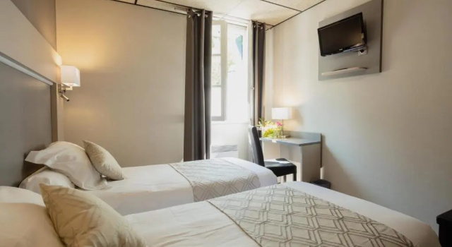 Двухместный номер Standard Logis Hotel Restaurant Family & Spa