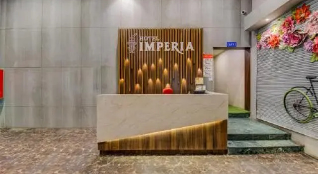 Hotel Imperia By OYO Rooms, Забронировать Отель Отели штата Махараштры 3 звезды, 3*
