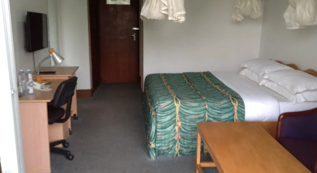 Двухместный номер Standard Hotel Brovad Masaka