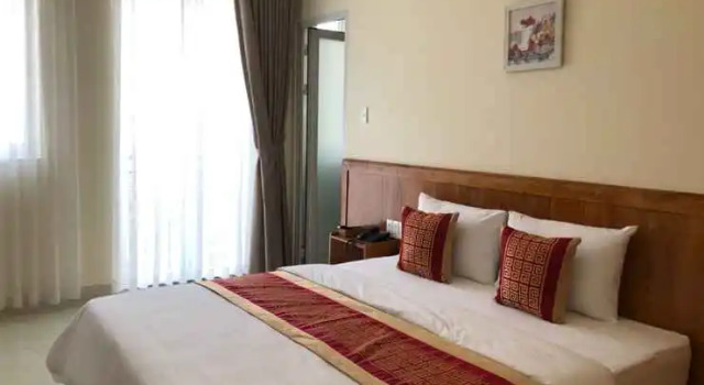 Dong Do Airport Hotel, Забронировать Отель Отели Хошимина с парковкой, рядом с CGV Cinema CT Plaza, Парковка