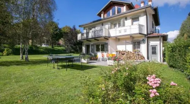 Villa Alba Lanzo, Забронировать Вилла Ланцо-д'Интельви Озеро Лугано