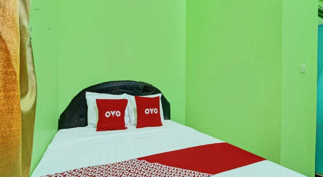 Hotel O Cahyo Kost 1