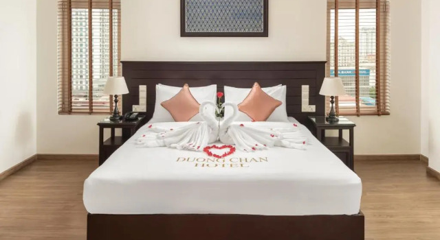 Двухместный номер Deluxe с балконом Duong Chan Hotel