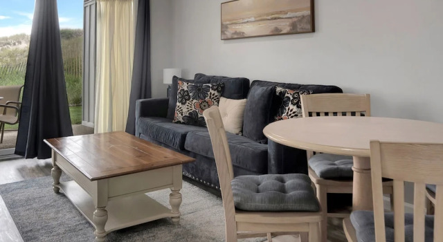 Двухместная студия с красивым видом из окна Windward Shores Ocean Resort