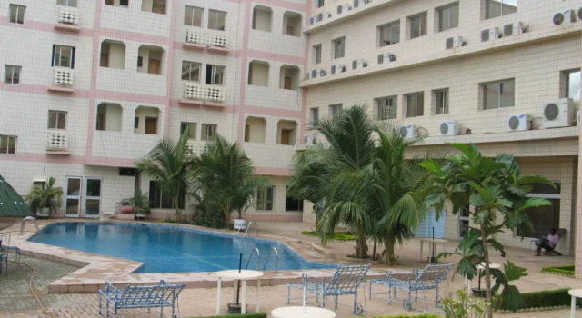 Pacific Hotel Ouagadougou, Забронировать Отель Отели и гостиницы Уагадугу, рядом с National Museum of Music, Отель