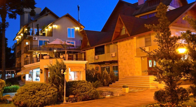 SKY CENTRO HOTEL & SPA - Hotel no centro de Gramado - RS, Забронировать Курортный отель Курортные отели Грамаду, Курортный отель