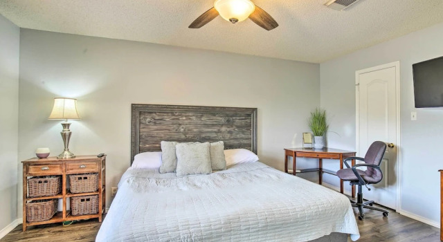 San Antonio Getaway ~ 18 Mi to Dtwn + Pool!, Prenota Casa vacanze San Antonio Bexar County
