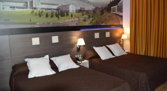 Четырёхместный номер Standard Hotel Ciutadella