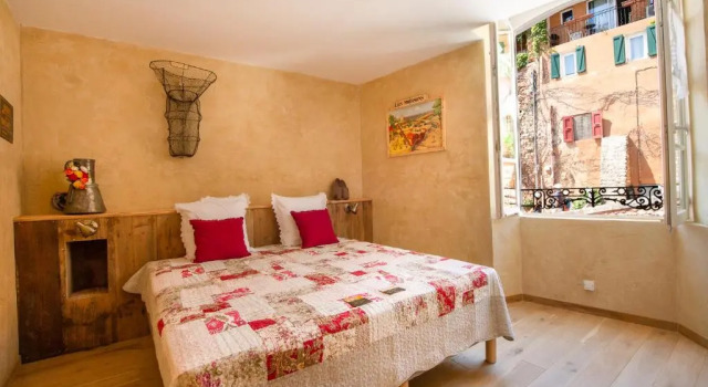 Maison d'hôtes Une hirondelle en Provence