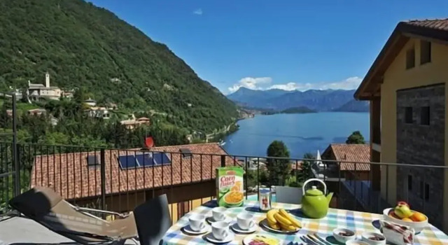 Residence Eden Camelia 5, Book Hotel Hotels in Como with a Pool, Swimming Pool