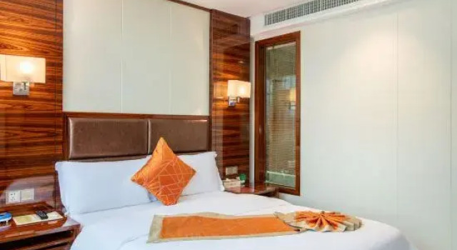 Люкс Business Gelinan Hotel (Anshun Huangguoshu Airport)