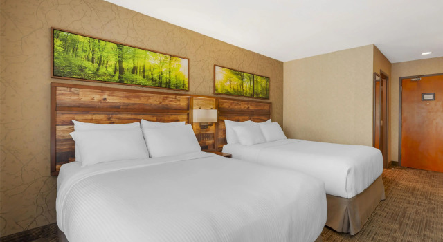 Четырёхместный номер Standard Best Western Plus Valemount Inn & Suites
