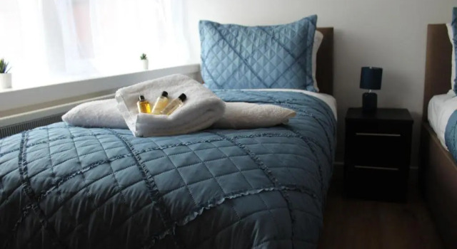 Blue Haven,2 bed apartament in Southampton Central Free Parking, Varaa Huoneisto Asunnot kohteessa Merseyside, Huoneisto