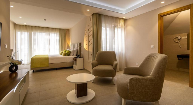 Люкс Luna Boutique Hotel