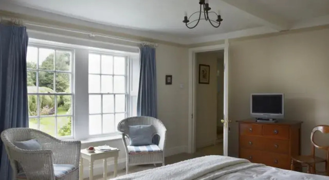 Crockerton House, Book Hotel Warminster Wiltshire