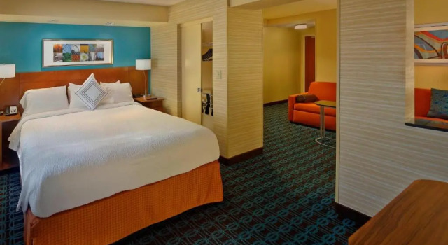 Студия Fairfield Inn & Suites Boca Raton