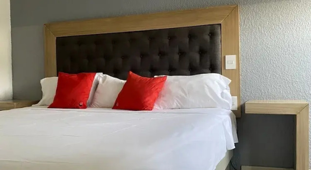 Standard Doppel Zimmer HOTEL SiCILIA iTALIA