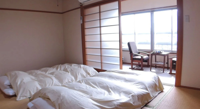 Dogo Onsen Hotel Tountei, Rezervovat Hotel Hotely v Ehime s parkováním, Parkování