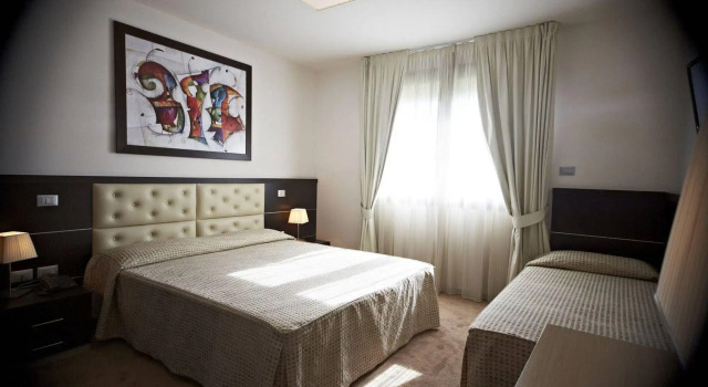 GREEN GARDEN Resort - Smart Hotel, Prenota Resort Mestre Veneto