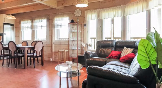 Villa kaiku, Buchen Sie Villa Hotels in Lappland mit Parkplatz, Parkplätze
